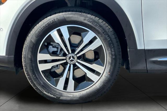 new 2025 Mercedes-Benz GLB 250 car, priced at $41,488