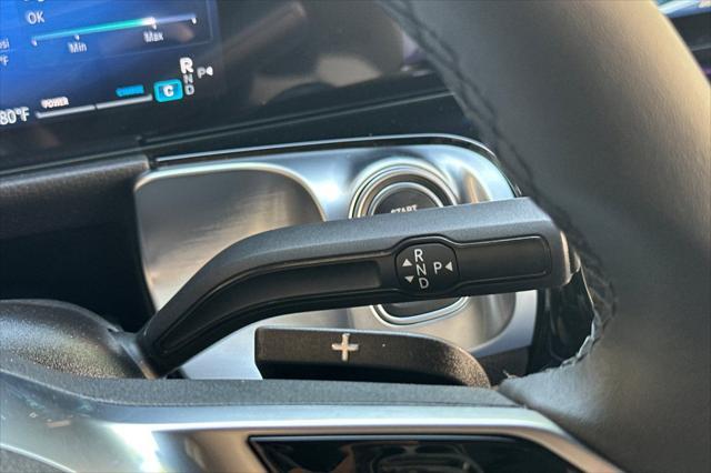 new 2025 Mercedes-Benz GLB 250 car, priced at $41,488