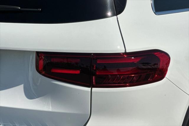 new 2025 Mercedes-Benz GLB 250 car, priced at $41,488