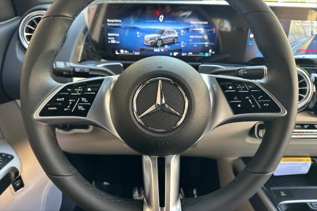 new 2025 Mercedes-Benz GLB 250 car, priced at $41,488