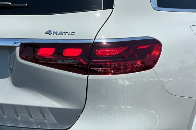 new 2025 Mercedes-Benz GLS 450 car, priced at $100,345