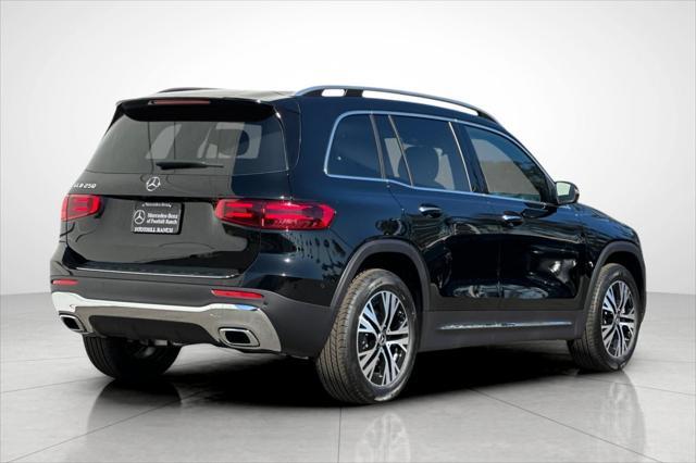 new 2025 Mercedes-Benz GLB 250 car, priced at $48,645