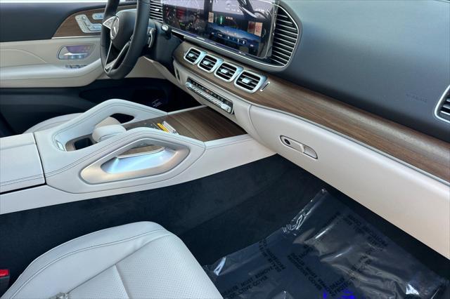 new 2025 Mercedes-Benz GLE 450e car, priced at $78,815