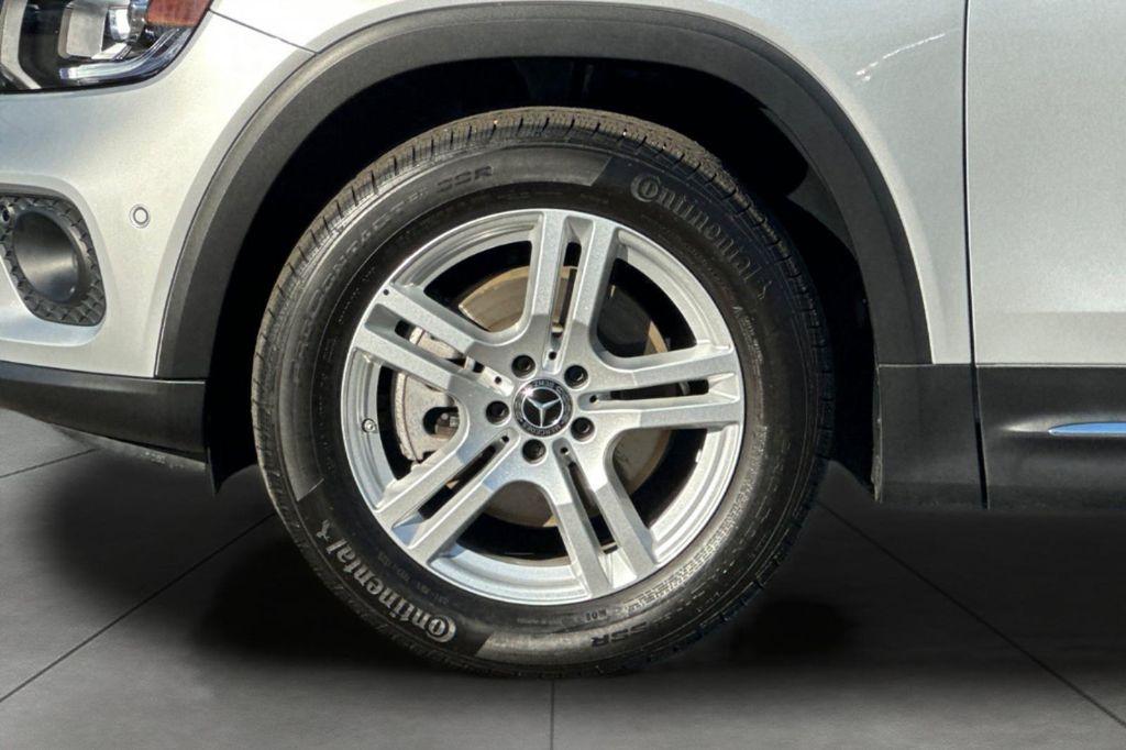 used 2022 Mercedes-Benz GLB 250 car, priced at $26,984