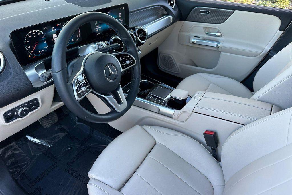 used 2022 Mercedes-Benz GLB 250 car, priced at $26,984