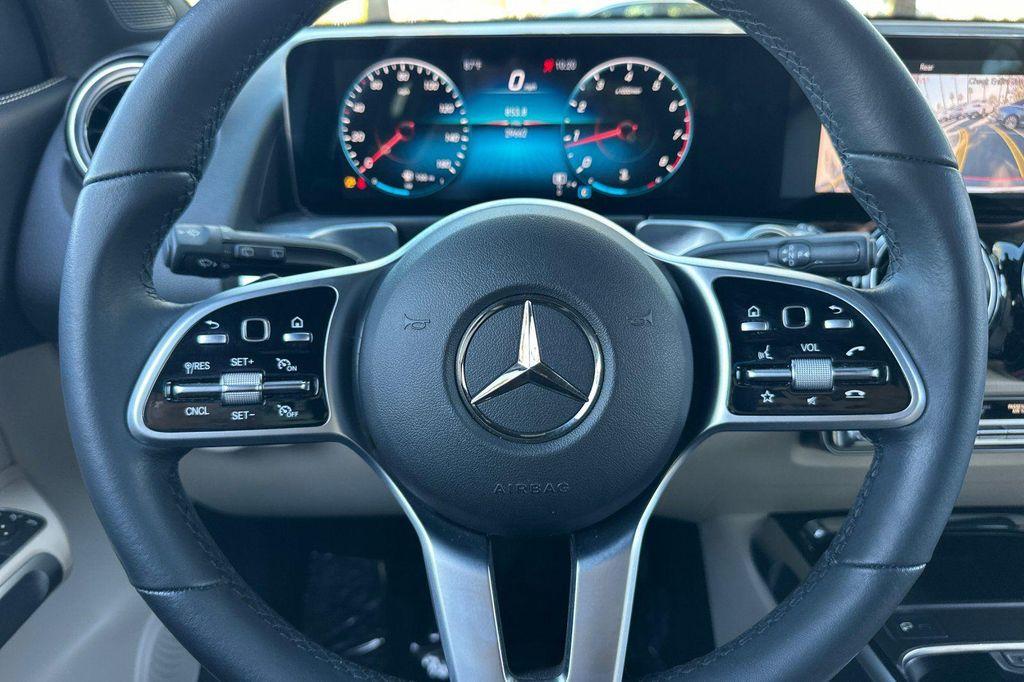 used 2022 Mercedes-Benz GLB 250 car, priced at $26,984