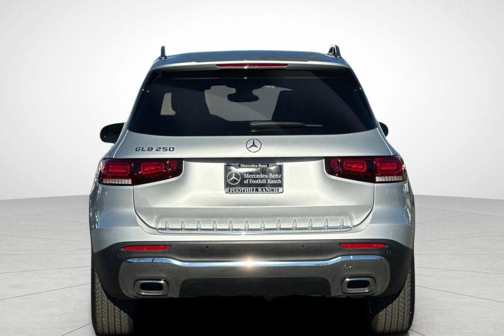 used 2022 Mercedes-Benz GLB 250 car, priced at $26,984
