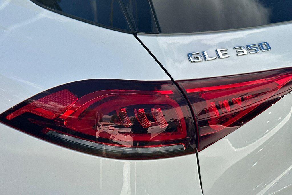used 2022 Mercedes-Benz GLE 350 car, priced at $40,984