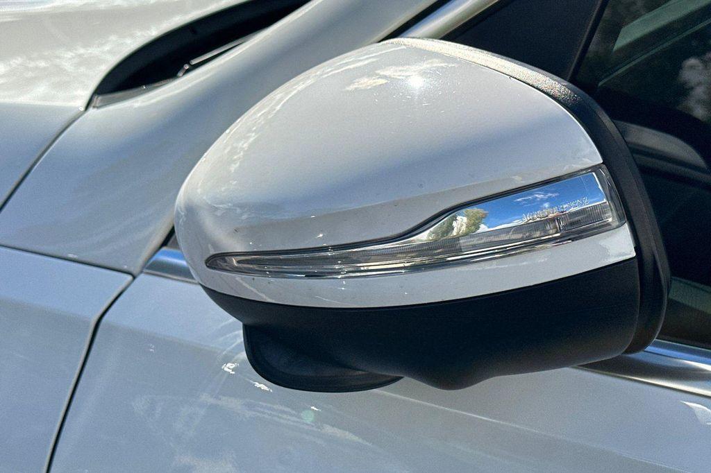 used 2022 Mercedes-Benz GLE 350 car, priced at $40,984