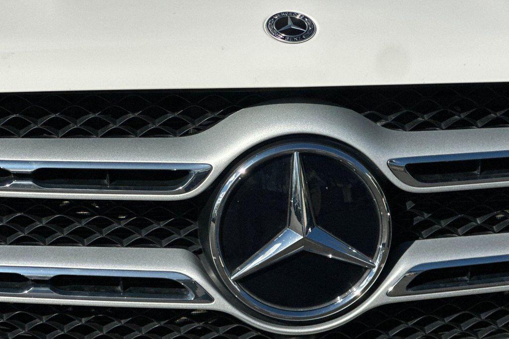 used 2022 Mercedes-Benz GLE 350 car, priced at $40,984