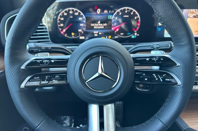 new 2025 Mercedes-Benz GLS 450 car, priced at $97,045