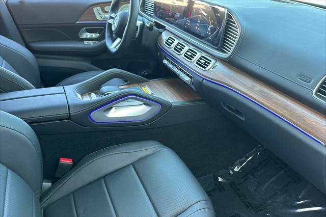 new 2025 Mercedes-Benz GLS 450 car, priced at $97,045
