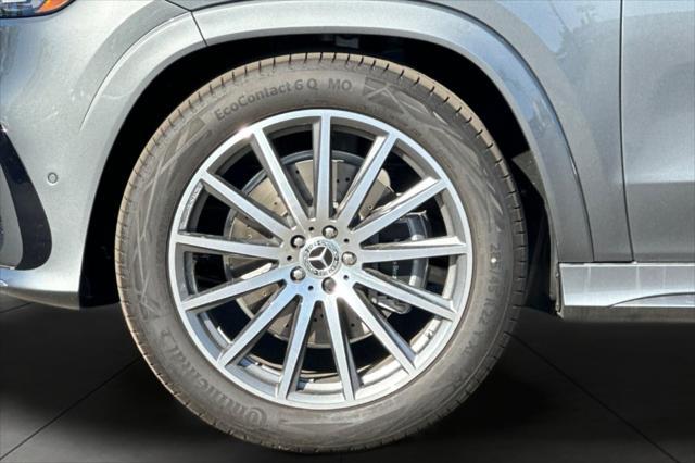 new 2025 Mercedes-Benz GLS 450 car, priced at $97,045