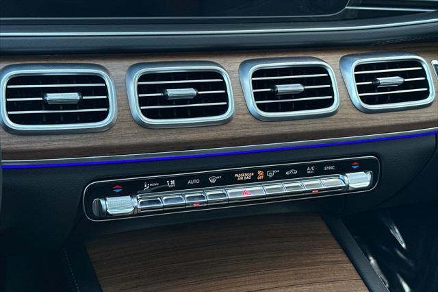 new 2025 Mercedes-Benz GLS 450 car, priced at $97,045