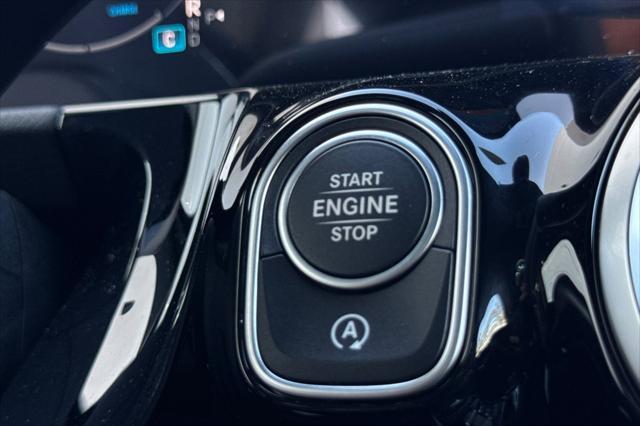 new 2025 Mercedes-Benz GLA 250 car, priced at $42,250