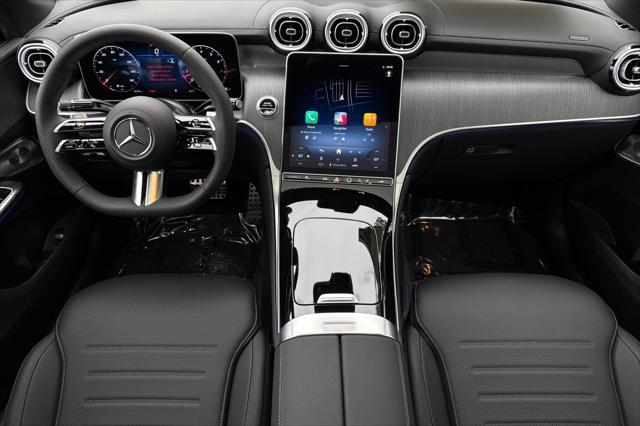 new 2025 Mercedes-Benz GLC 300 car, priced at $67,105