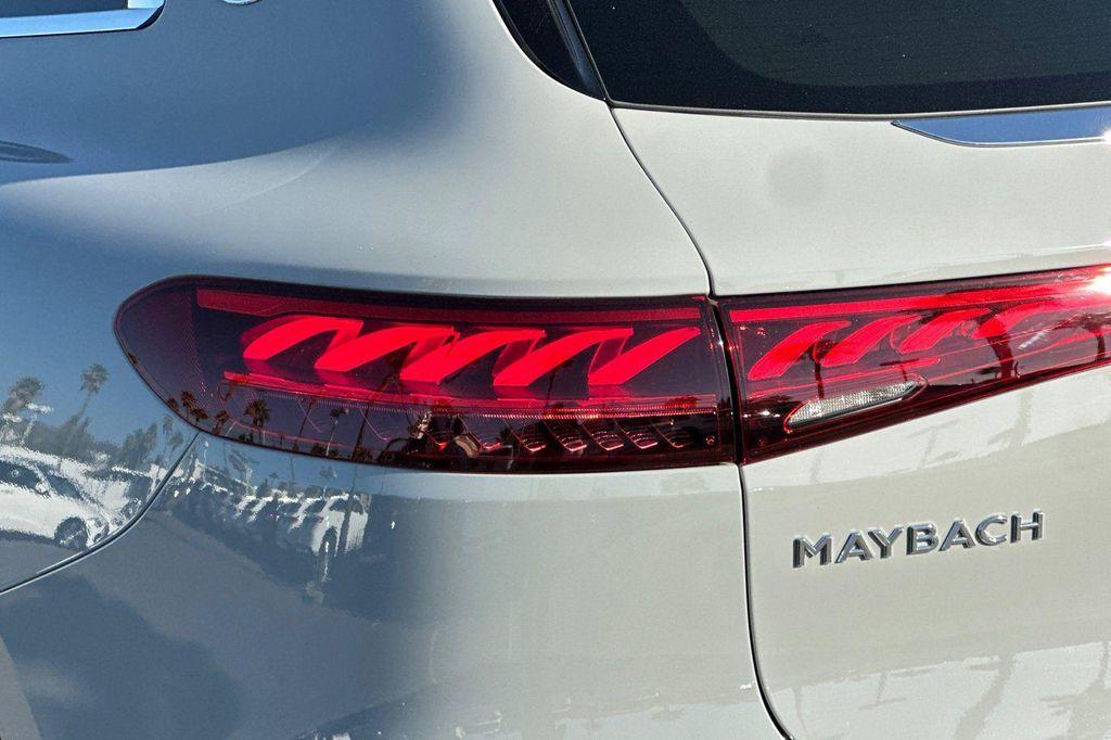 new 2025 Mercedes-Benz Maybach EQS 680 car, priced at $205,350