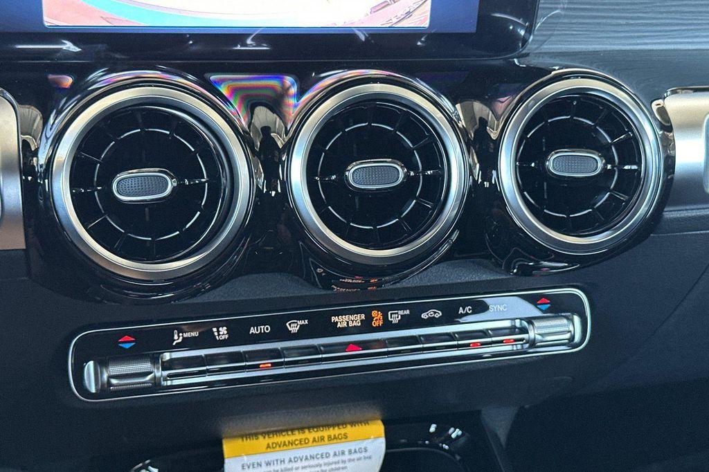 new 2026 Mercedes-Benz GLB 250 car, priced at $47,515