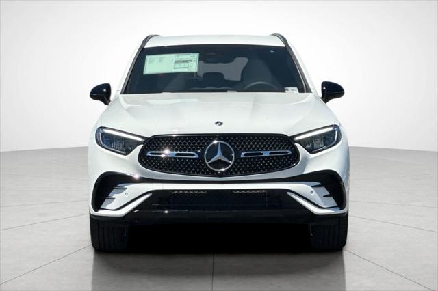 new 2025 Mercedes-Benz GLC 300 car, priced at $53,129