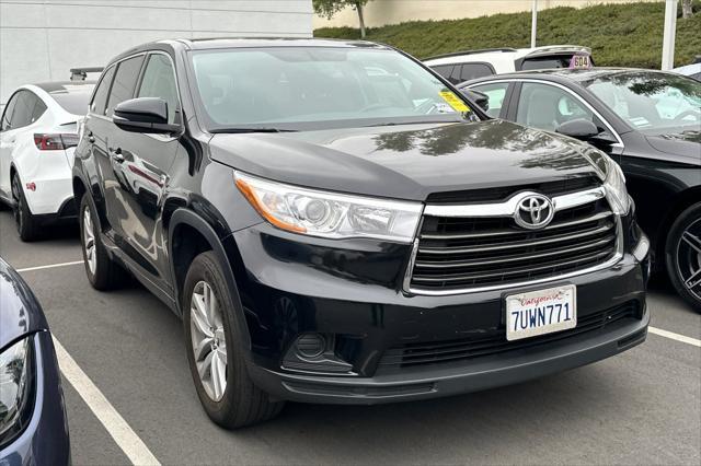 used 2016 Toyota Highlander car, priced at $19,894