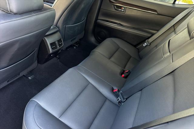 used 2016 Lexus ES 350 car, priced at $17,982