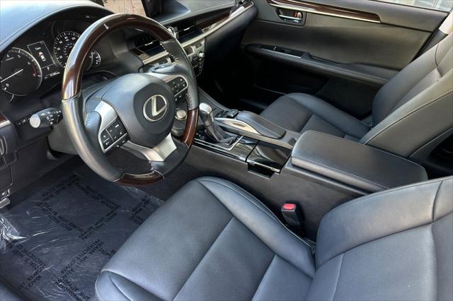 used 2016 Lexus ES 350 car, priced at $17,982