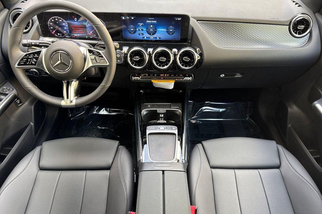 new 2026 Mercedes-Benz GLA 250 car, priced at $45,375