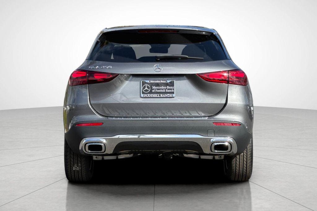 new 2026 Mercedes-Benz GLA 250 car, priced at $45,375