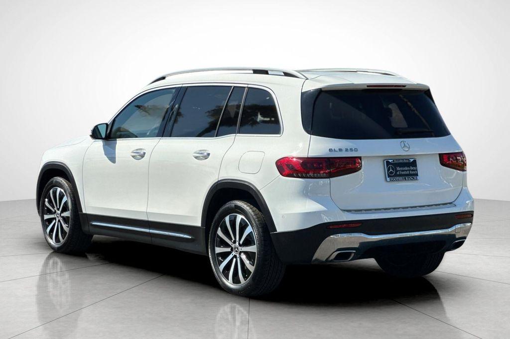 used 2022 Mercedes-Benz GLB 250 car, priced at $29,884