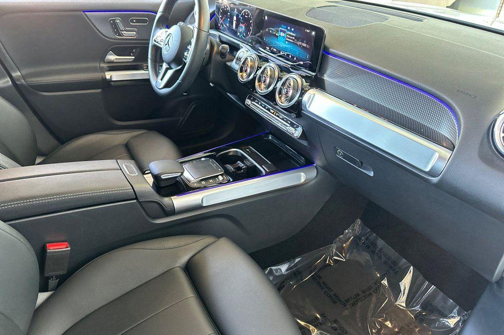 used 2022 Mercedes-Benz GLB 250 car, priced at $29,884