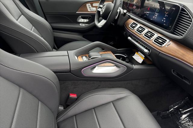 new 2025 Mercedes-Benz GLS 450 car, priced at $97,045