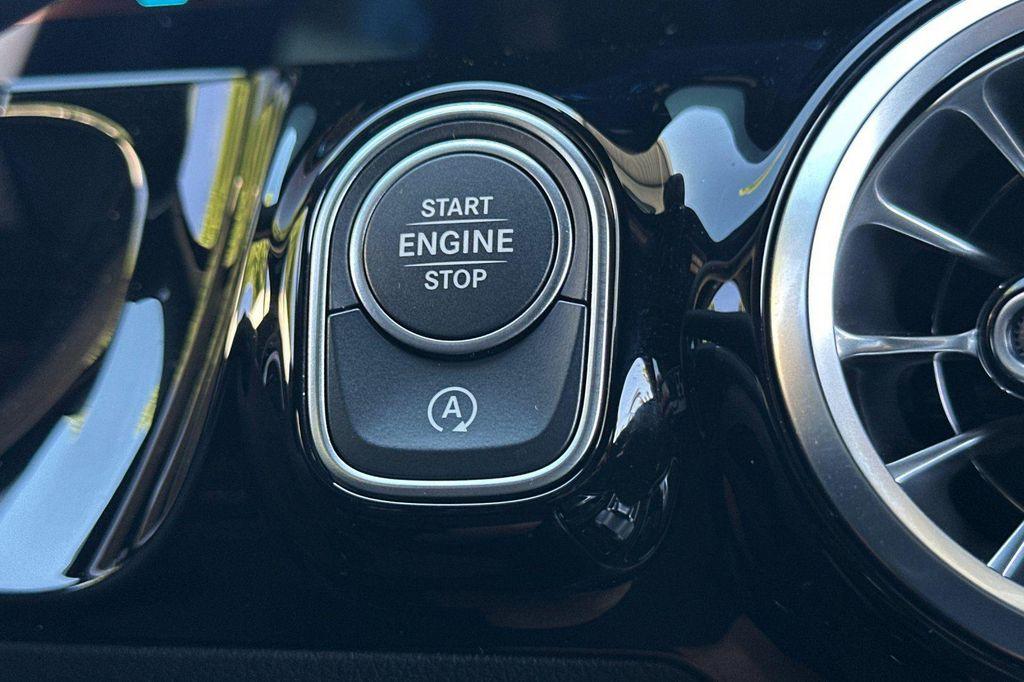 used 2025 Mercedes-Benz GLA 250 car, priced at $38,000