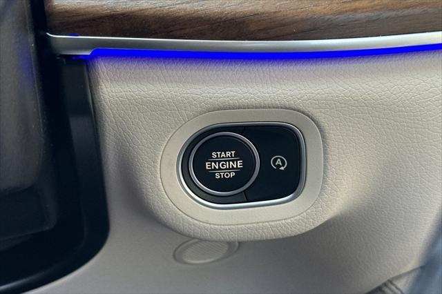 new 2025 Mercedes-Benz GLS 450 car, priced at $81,657