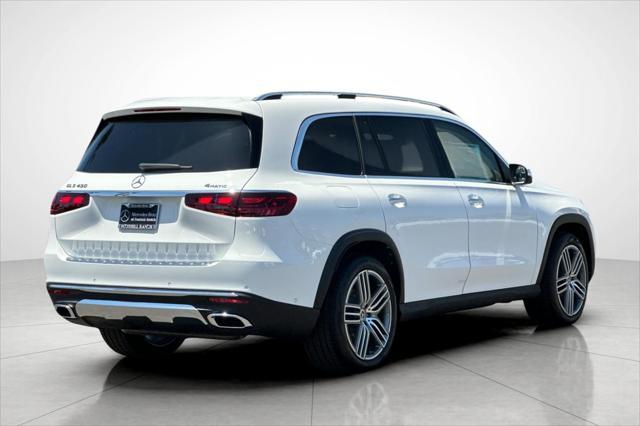 new 2025 Mercedes-Benz GLS 450 car, priced at $81,657