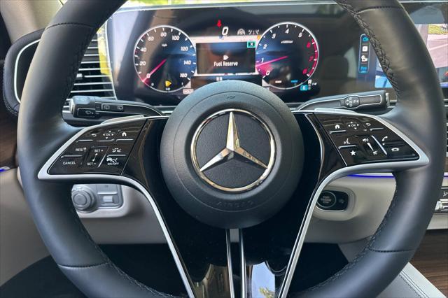 new 2025 Mercedes-Benz GLS 450 car, priced at $81,657