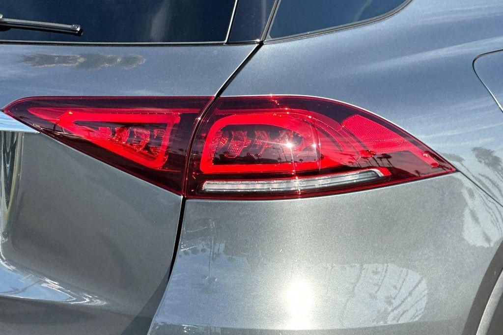 used 2023 Mercedes-Benz GLE 350 car, priced at $44,984
