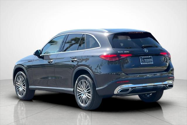 new 2025 Mercedes-Benz GLC 300 car, priced at $54,205