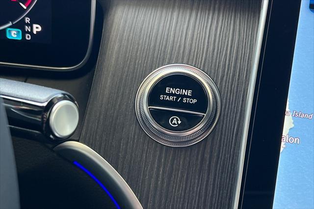 new 2025 Mercedes-Benz GLC 300 car, priced at $54,205