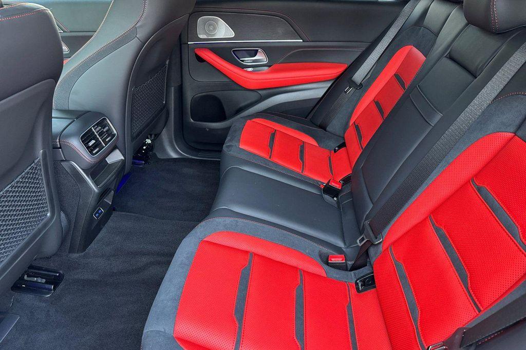 new 2025 Mercedes-Benz AMG GLE 63 car, priced at $125,879