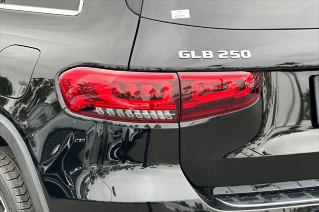 used 2022 Mercedes-Benz GLB 250 car, priced at $23,982