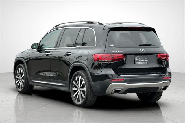 used 2022 Mercedes-Benz GLB 250 car, priced at $23,982