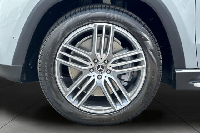 new 2025 Mercedes-Benz GLS 450 car, priced at $94,015