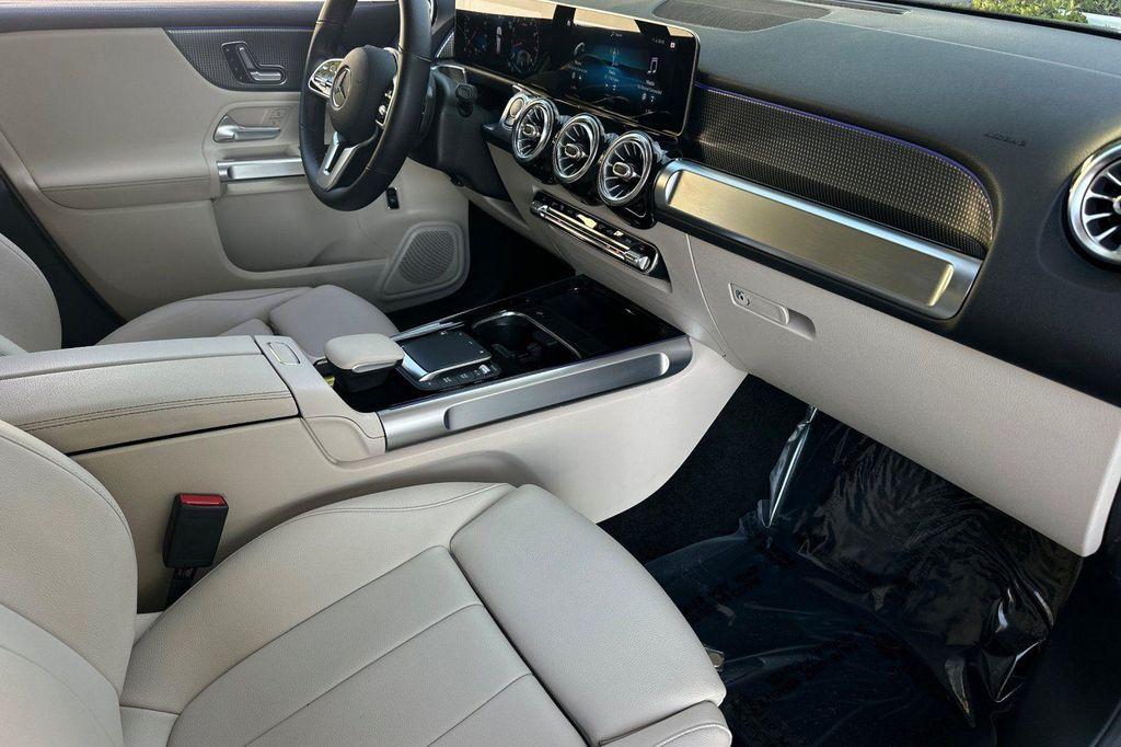 used 2021 Mercedes-Benz GLB 250 car, priced at $28,980