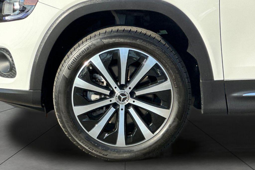 used 2021 Mercedes-Benz GLB 250 car, priced at $28,980