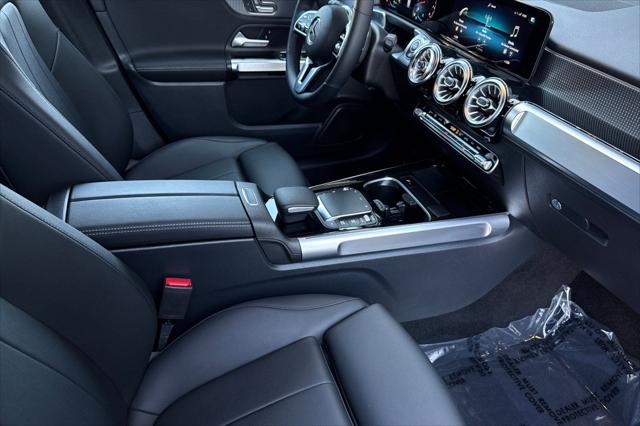 used 2022 Mercedes-Benz GLB 250 car, priced at $31,984