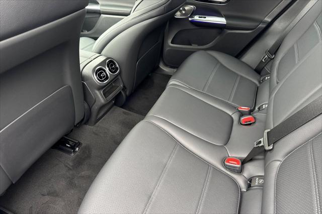 new 2025 Mercedes-Benz GLC 300 car, priced at $55,655