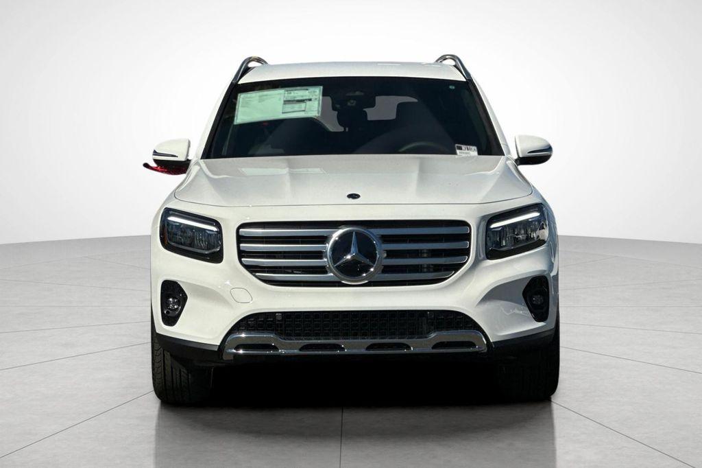 new 2026 Mercedes-Benz GLB 250 car, priced at $40,652