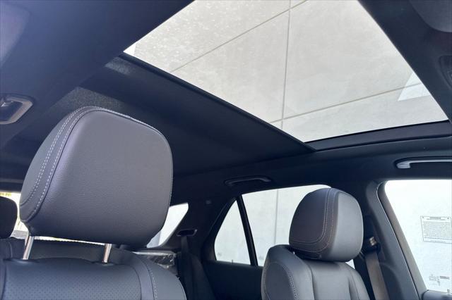 new 2025 Mercedes-Benz GLE 450 car, priced at $81,080