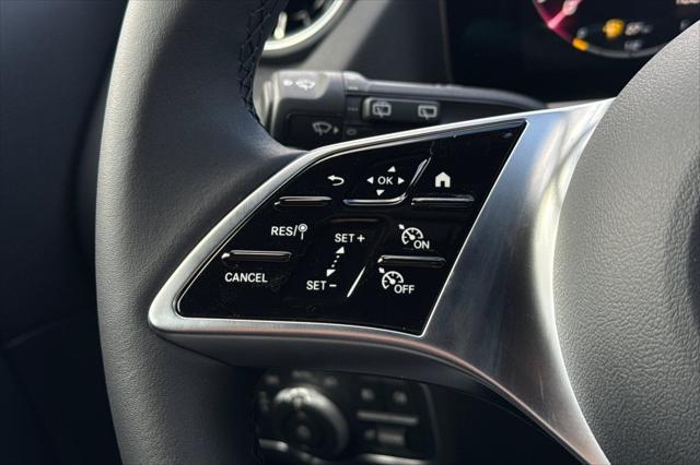 new 2025 Mercedes-Benz GLA 250 car, priced at $42,250
