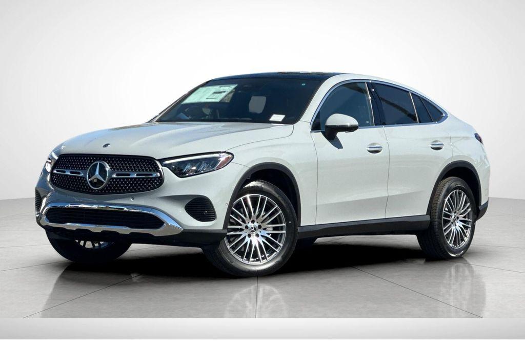 new 2026 Mercedes-Benz GLC 300 car, priced at $63,285